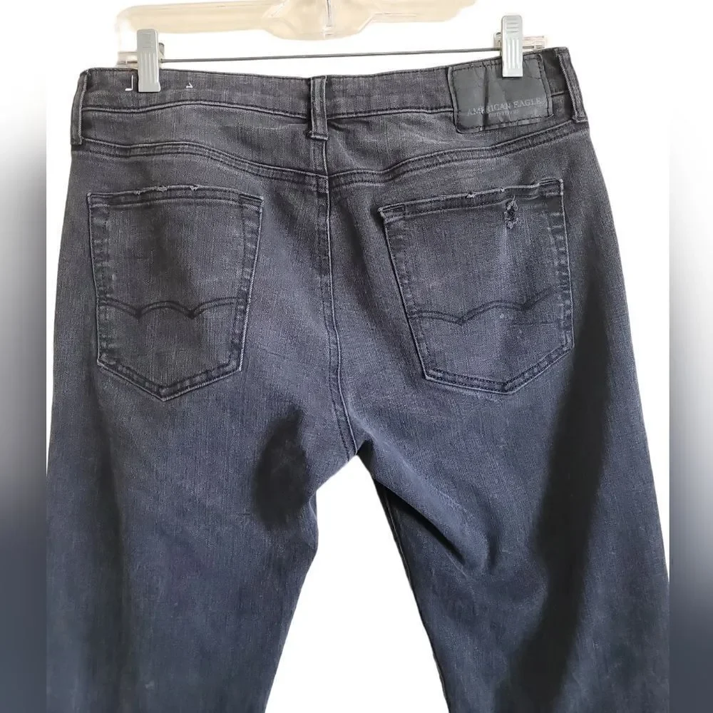 American Eagle  Men's Black Slim  Distress Jeans Sz 32×34